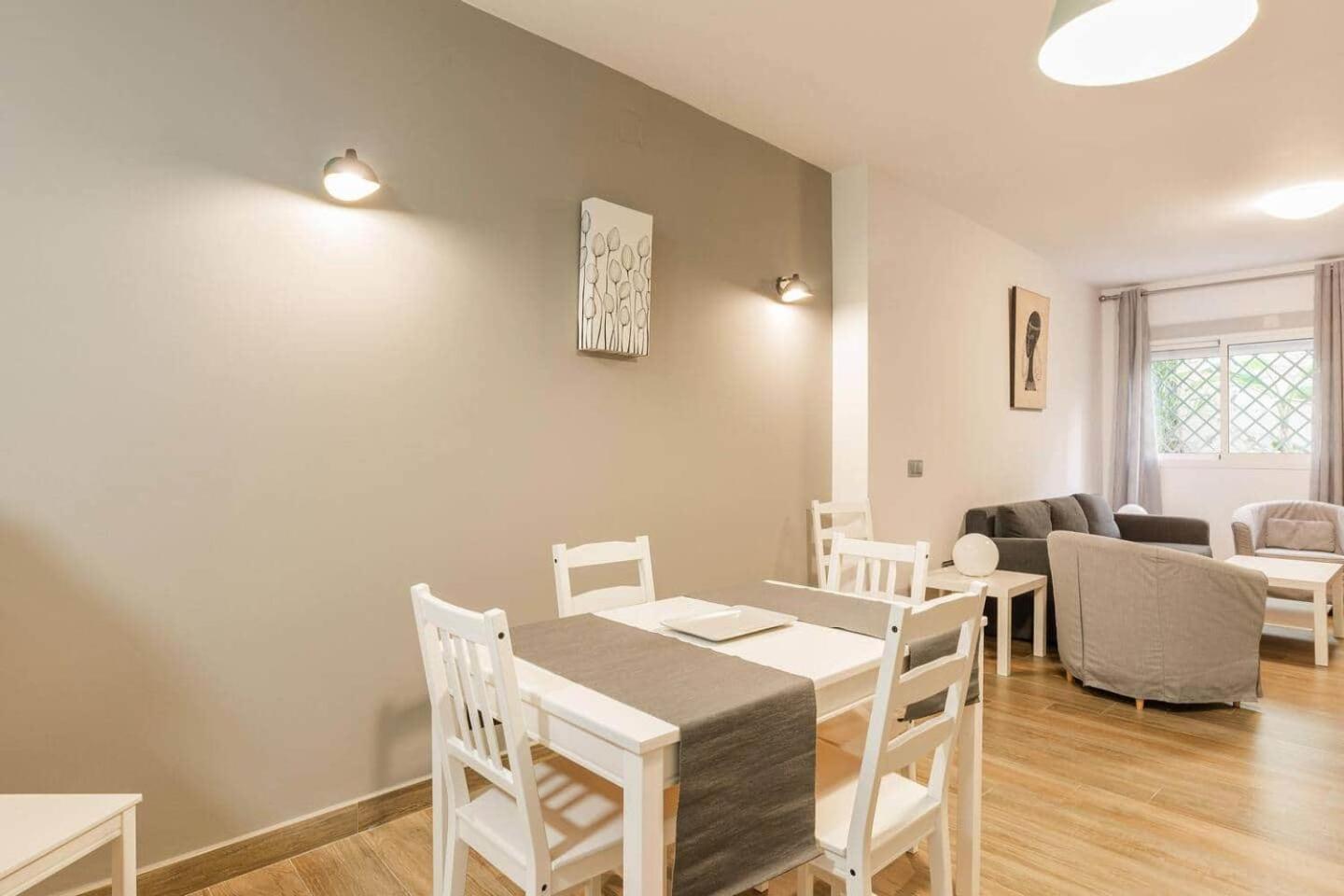 La Pimentera Central Apartments - Con Patio Privado Марбелья Экстерьер фото